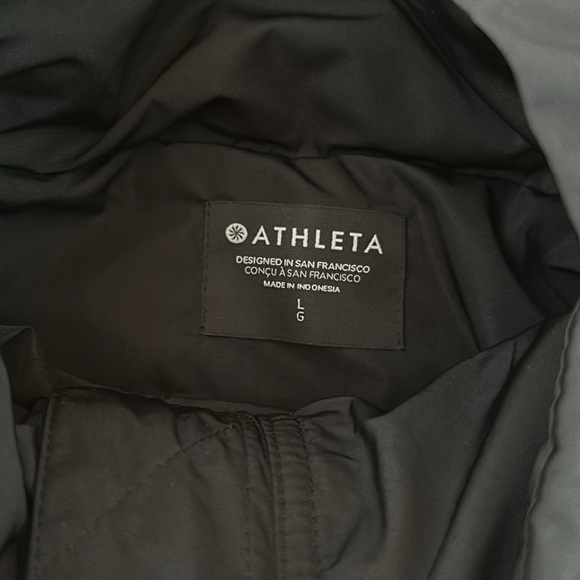 Athleta Point Reyes Bomber Black Studded Hidden Hood large - Picture 8 of 9